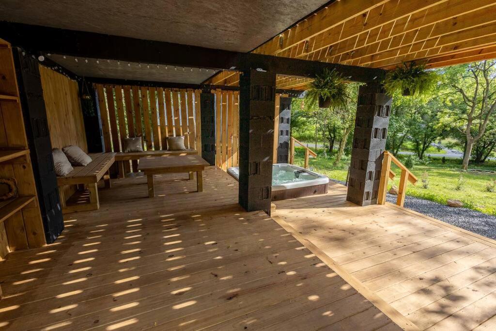 Valhalla Cabins Aframes With Hot Tubs & Sauna Cosby Eksteriør bilde