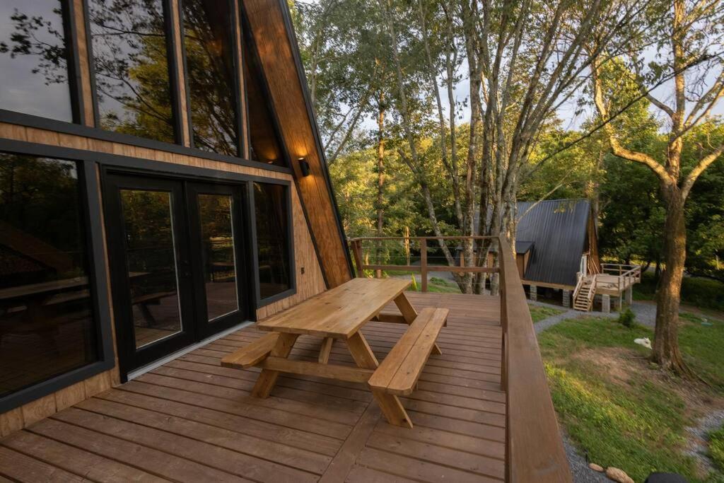 Valhalla Cabins Aframes With Hot Tubs & Sauna Cosby Eksteriør bilde