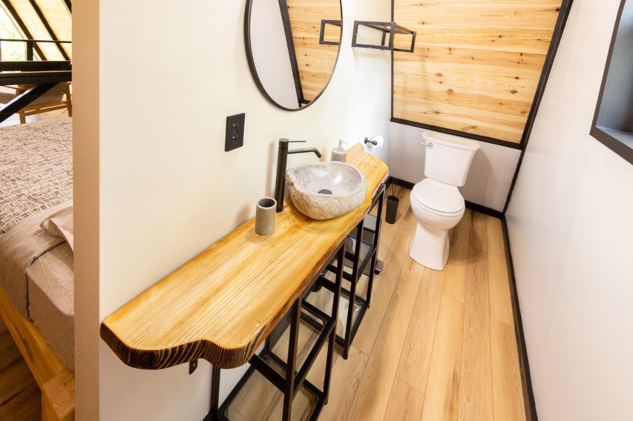 Valhalla Cabins Aframes With Hot Tubs & Sauna Cosby Eksteriør bilde