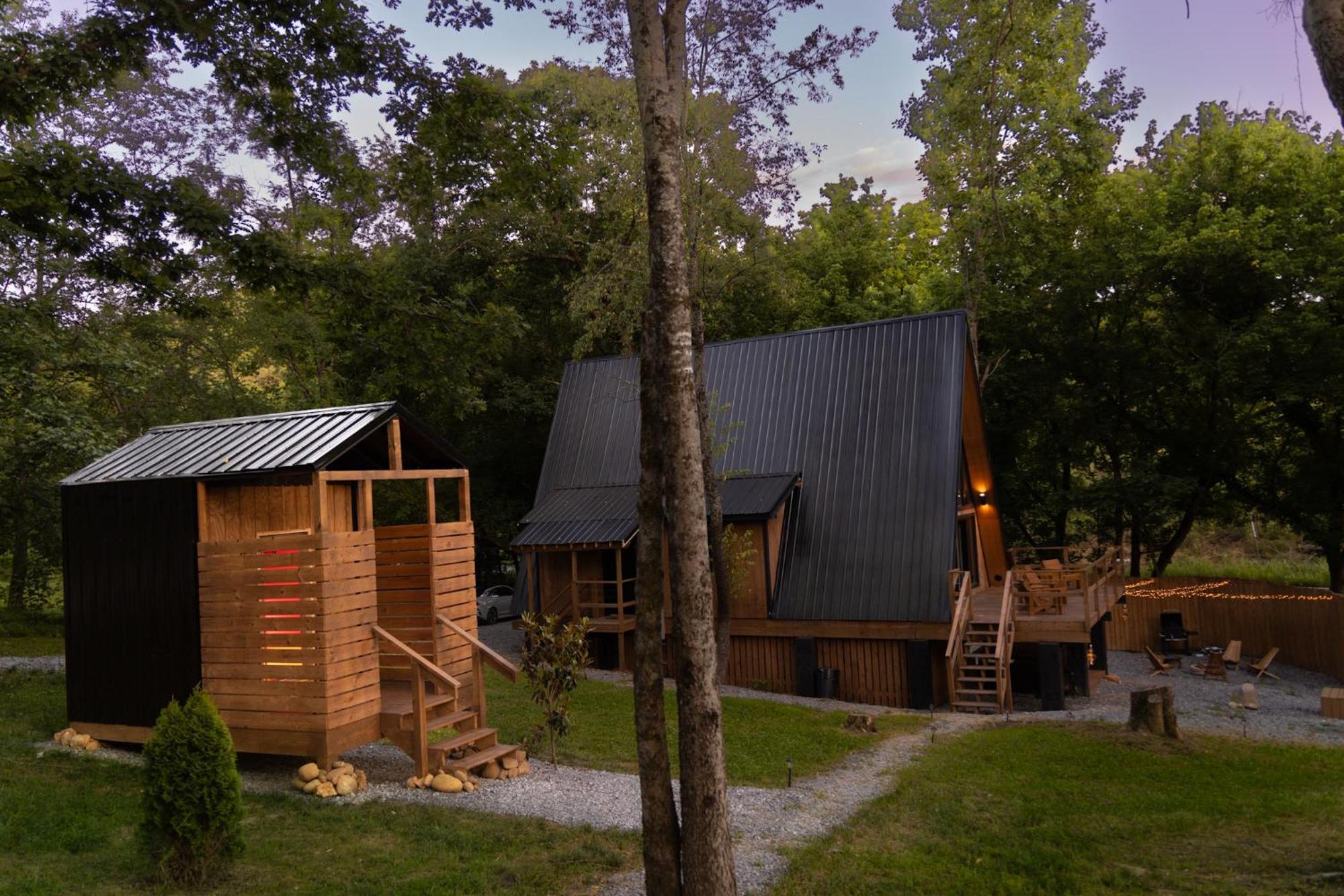 Valhalla Cabins Aframes With Hot Tubs & Sauna Cosby Eksteriør bilde
